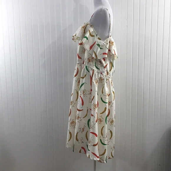 Lindy Bop White Chili Pepper Antonia Swing Dress Womens 20 Off The Shoulder - Picture 5 of 11